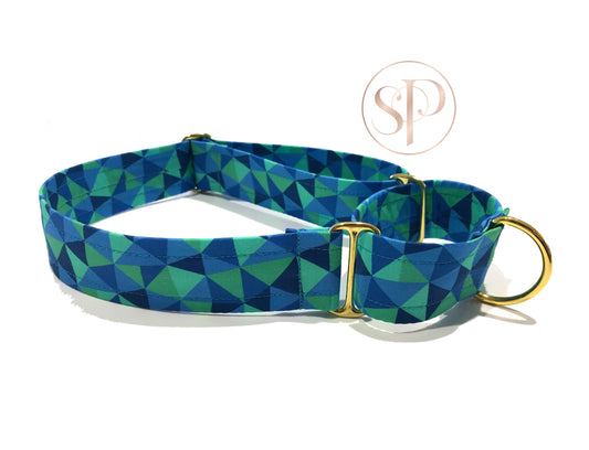 Dragon Scales Martingale Collar in Blue