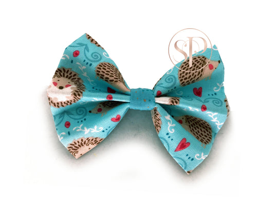 Little Prickles in Mint Bow