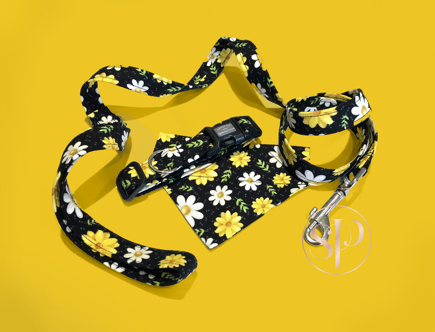 Sweet As Can Bee Floral Dog Lead