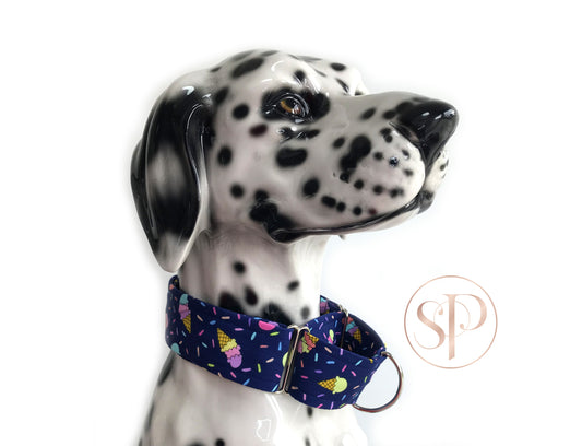 Scoop There It Is! Martingale Dog Collar